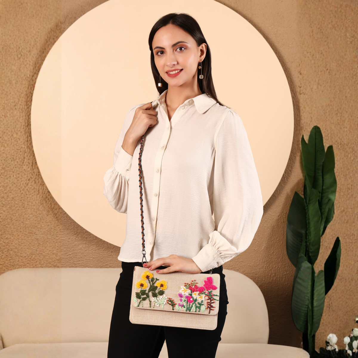 Women Sling bag  – Classic